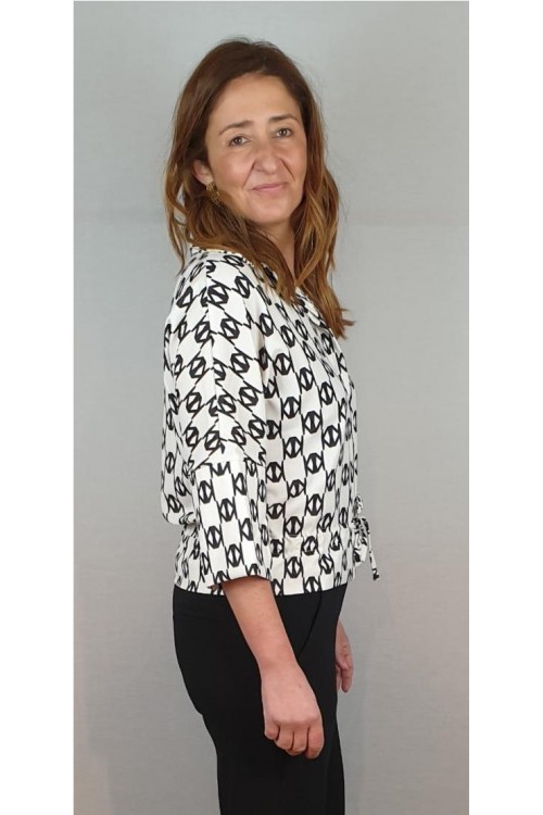 CAMISA KMISS NEGRO 2