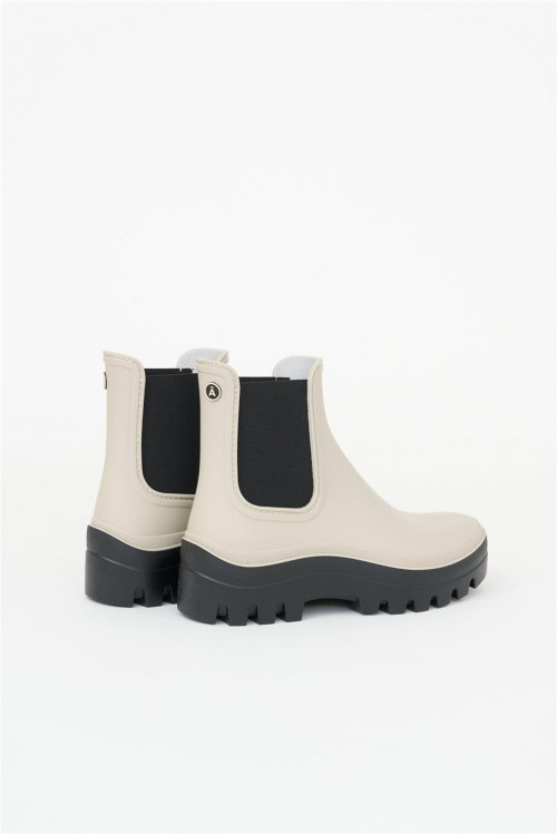 BOTAS TANTA CRUDO