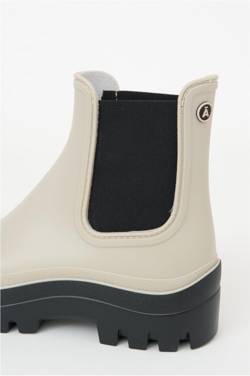 BOTAS TANTA CRUDO