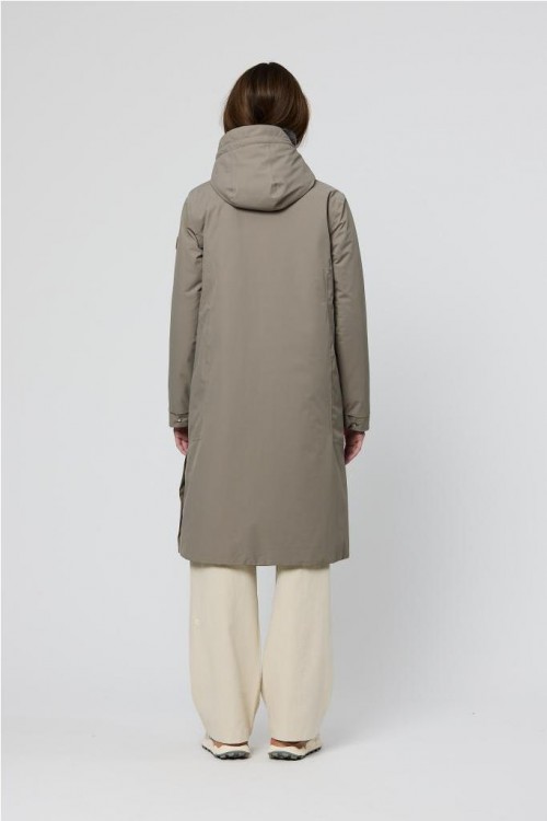 PARKA TANTA PIEDRA