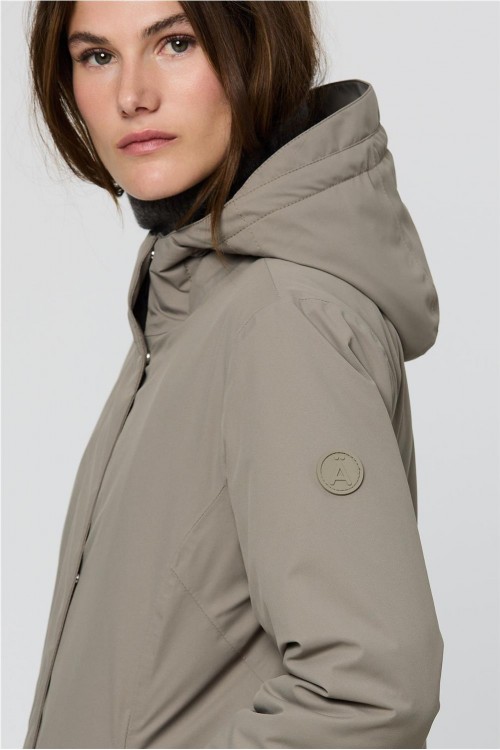 PARKA TANTA PIEDRA