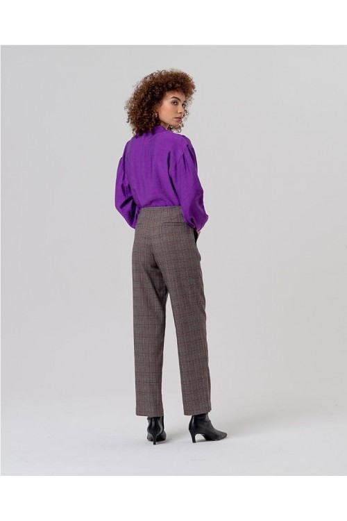 Pantalón estilo chino CEREZA