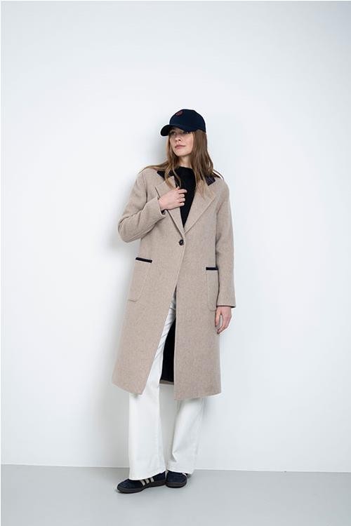 ABRIGO HONGO CAMEL