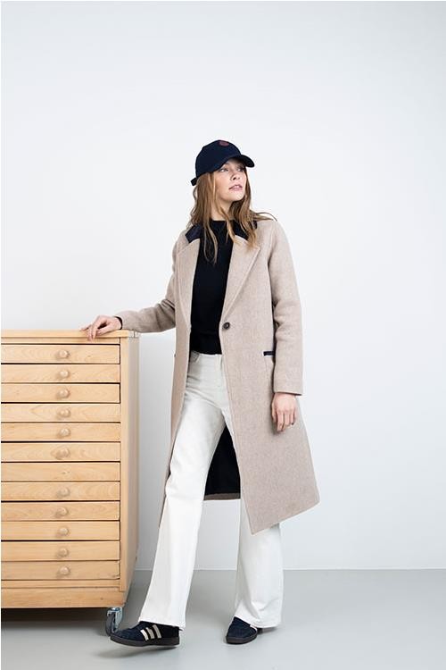 ABRIGO HONGO CAMEL