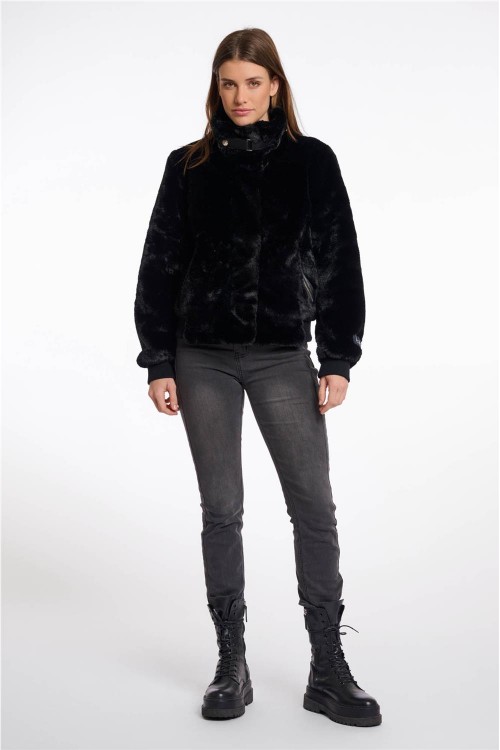 CAZADORA RINOPELLE NEGRO