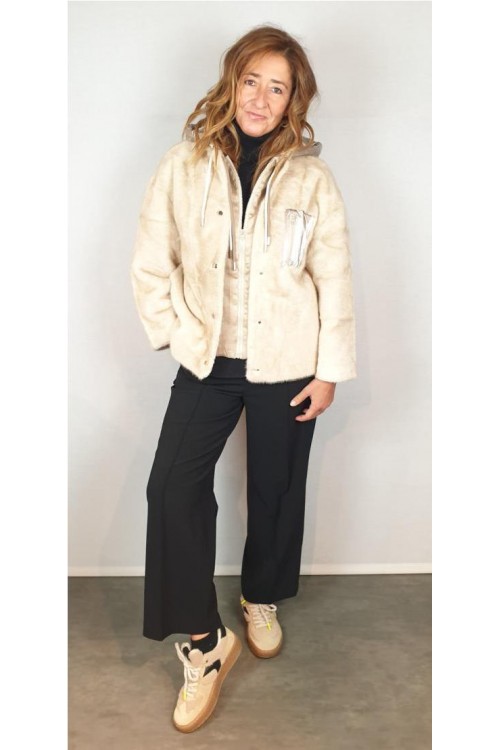 CAZADORA GIOVANNI BEIGE