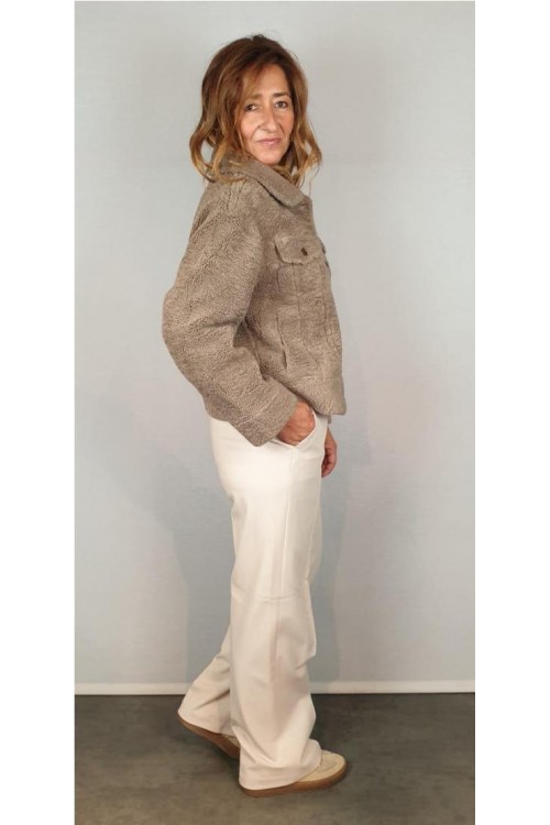 CAZADORA HELENE MARRON 2