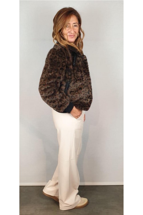 CAZADORA RINOPELLE ESTAMPADO