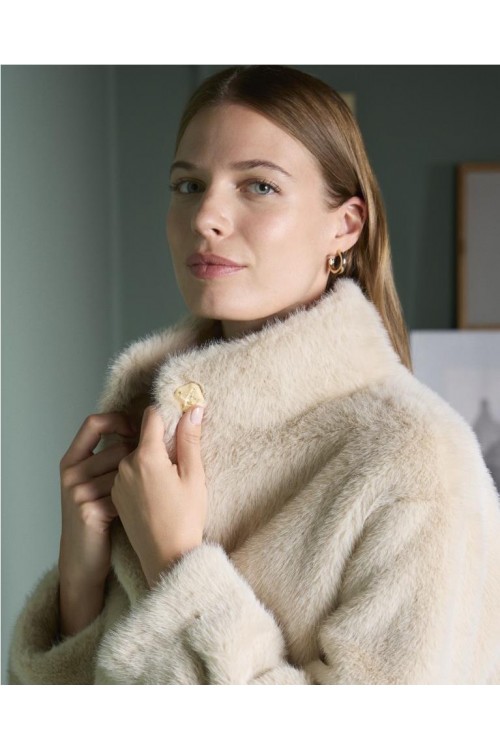 ABRIGO SURKANA CRUDO