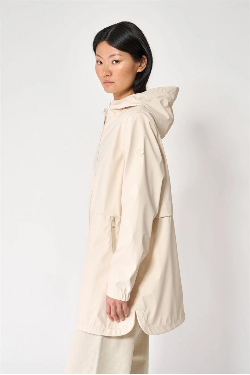 CHUBASQUERO TANTA CRUDO