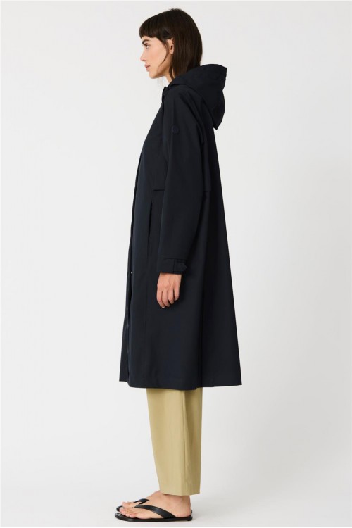 CHUBASQUERO TANTA AZUL MARINO 2