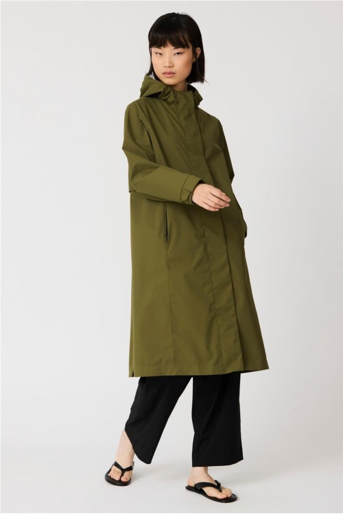 CHUBASQUERO TANTA KAKI