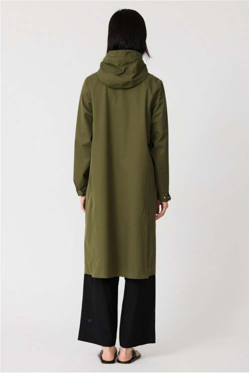 CHUBASQUERO TANTA KAKI